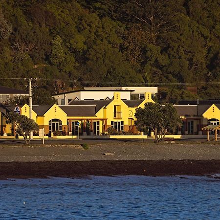 The Anchor Inn Beachfront Motel Кайкоура Экстерьер фото